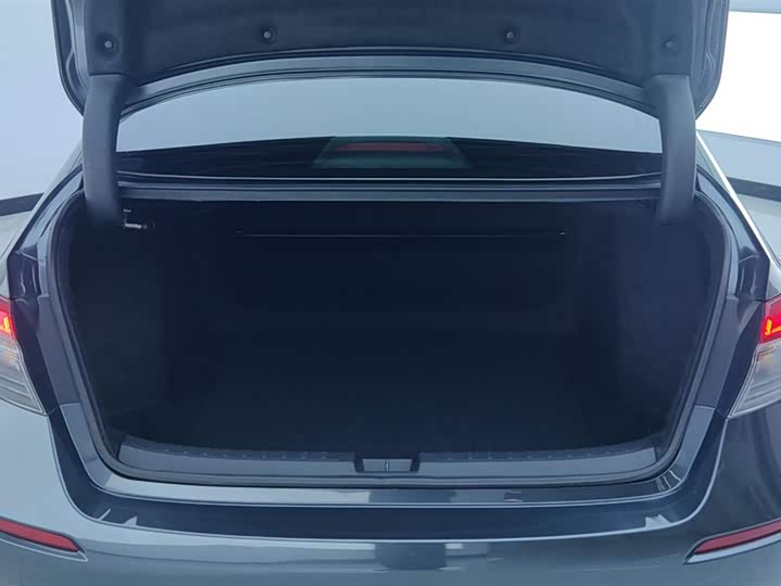 Фото 4 - Honda Civic