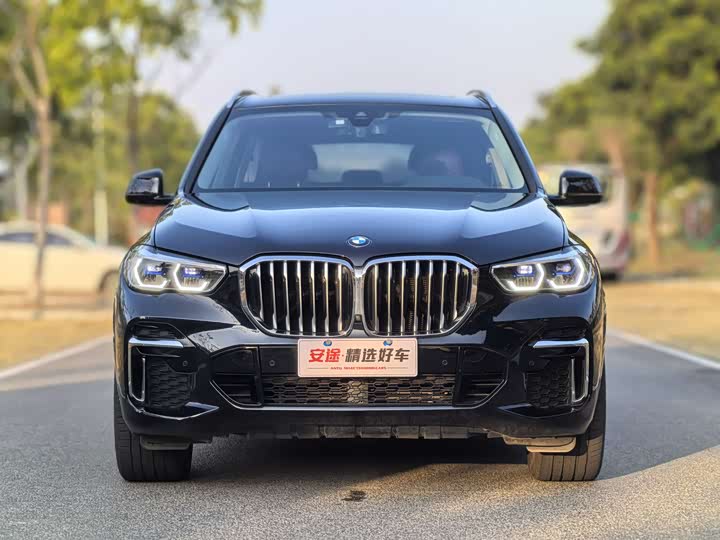 Фото 2 - BMW X5