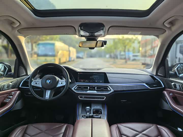 Фото 9 - BMW X5