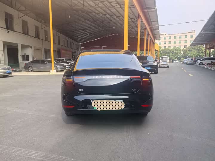 Фото 5 - Leapmotor C01