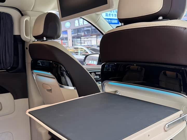 Фото 8 - Mercedes-Benz Vito