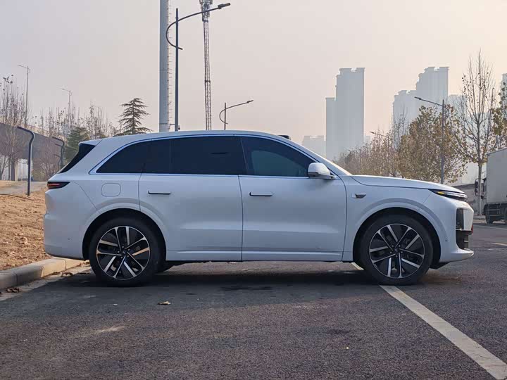 Фото 7 - LiXiang L6