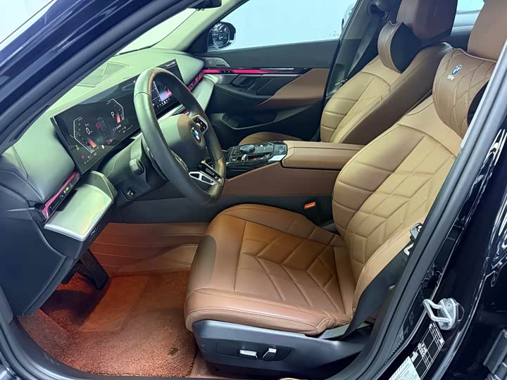 Фото 4 - BMW 5 Series