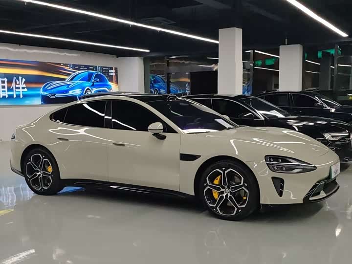 Фото 3 - Xiaomi SU7