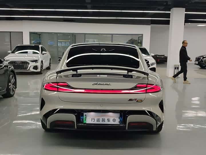 Фото 4 - Xiaomi SU7