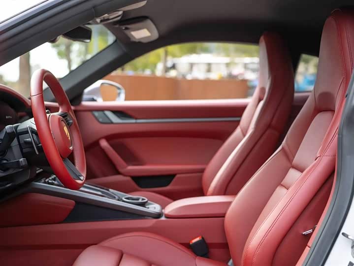 Фото 8 - Porsche 911