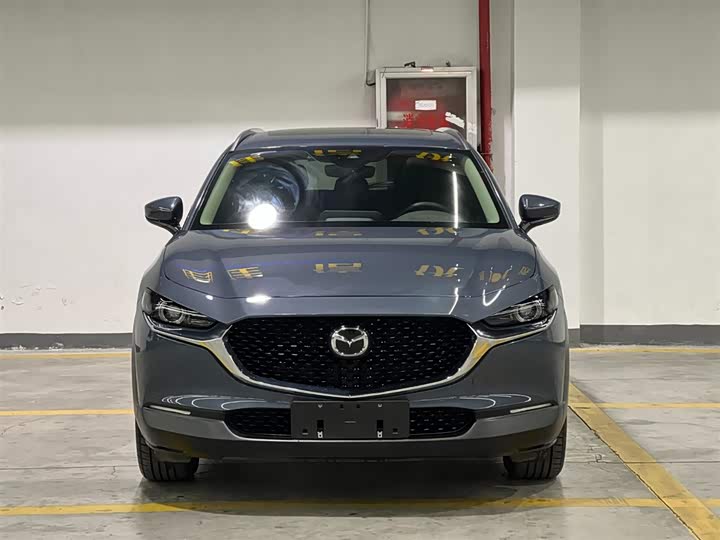 Фото 2 - Mazda CX-30