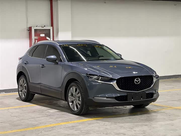 Фото 3 - Mazda CX-30