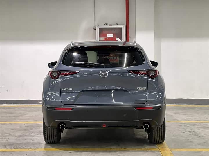 Фото 6 - Mazda CX-30