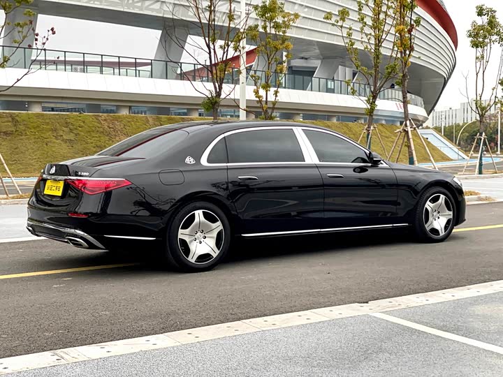 Фото 6 - Mercedes-Benz Maybach S-Class