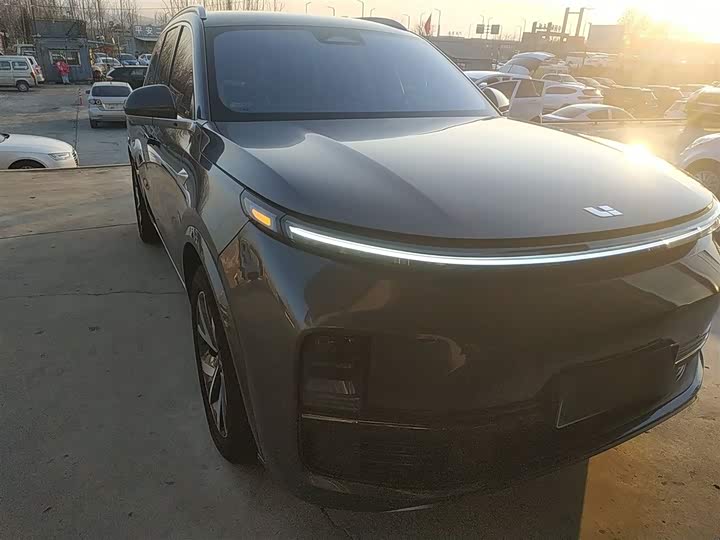 Фото 4 - LiXiang L8