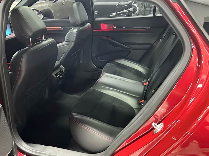 Фото 8 - Ford Mondeo