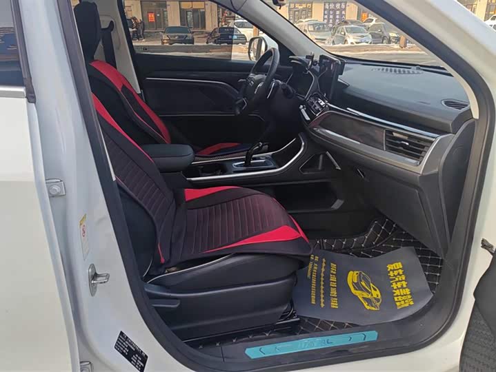 Фото 8 - Haval H6