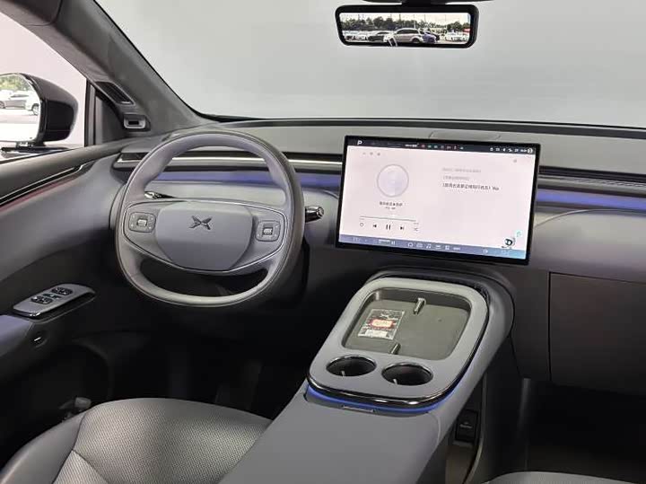 Фото 9 - XPeng G7