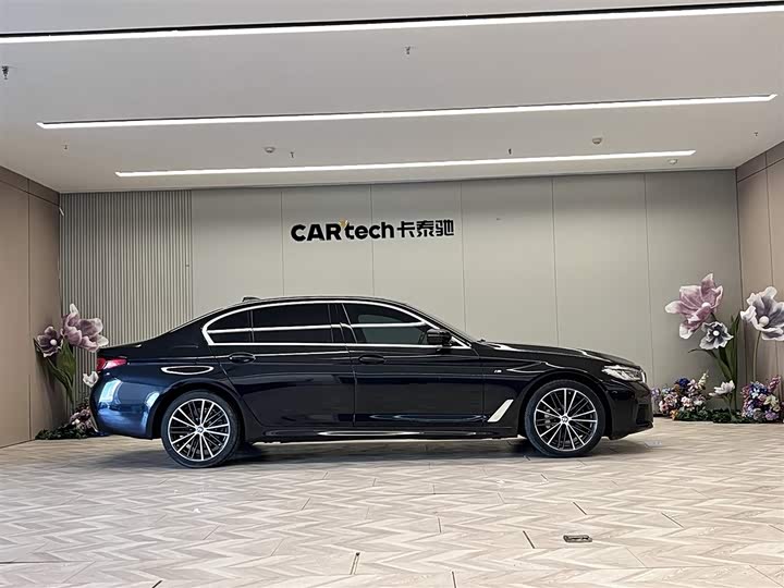 Фото 4 - BMW 5 Series