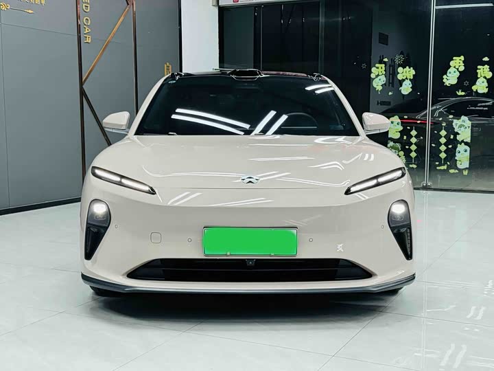 Фото 2 - Nio ET5