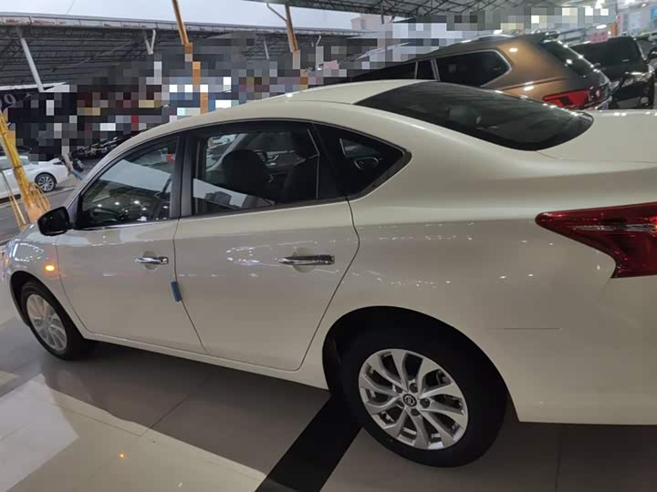 Фото 5 - Nissan Sylphy