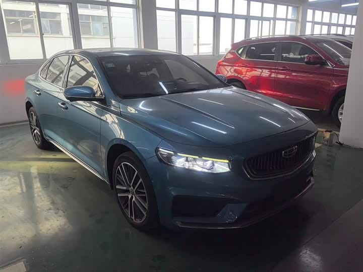 Фото 4 - Geely Preface