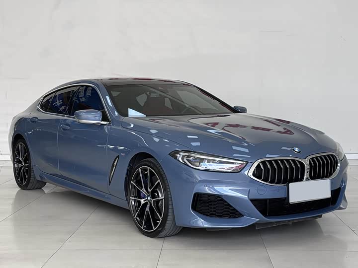 Фото 3 - BMW 8 Series