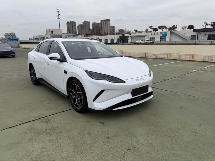 Фото 3 - BYD Seal 06 Hybrid/EV