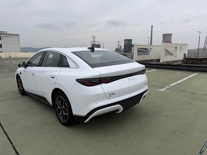 Фото 7 - BYD Seal 06 Hybrid/EV