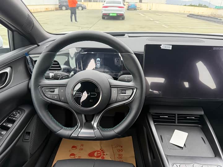 Фото 9 - BYD Seal 06 Hybrid/EV