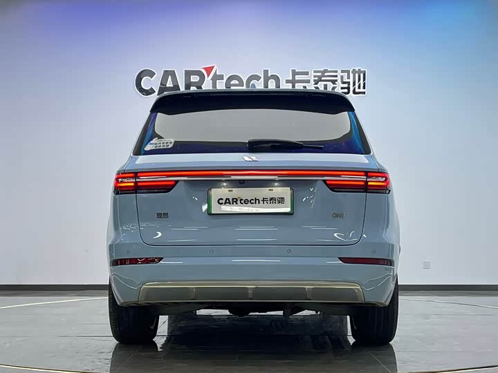 Фото 5 - LiXiang One