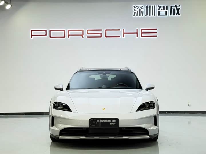 Фото 2 - Porsche Taycan