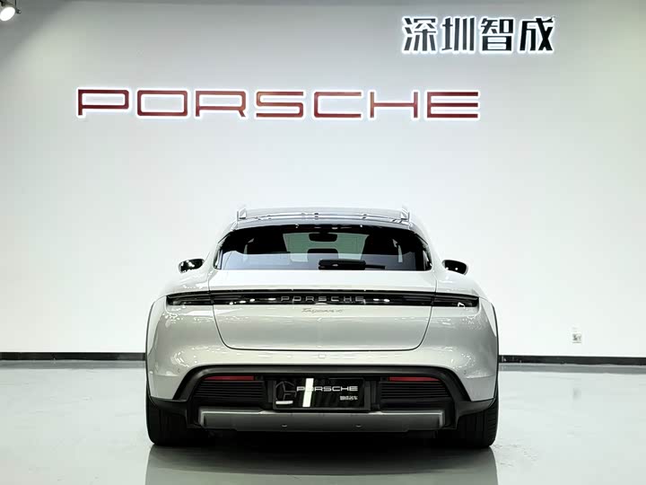 Фото 5 - Porsche Taycan