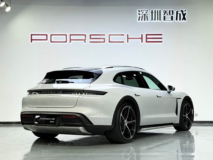 Фото 6 - Porsche Taycan