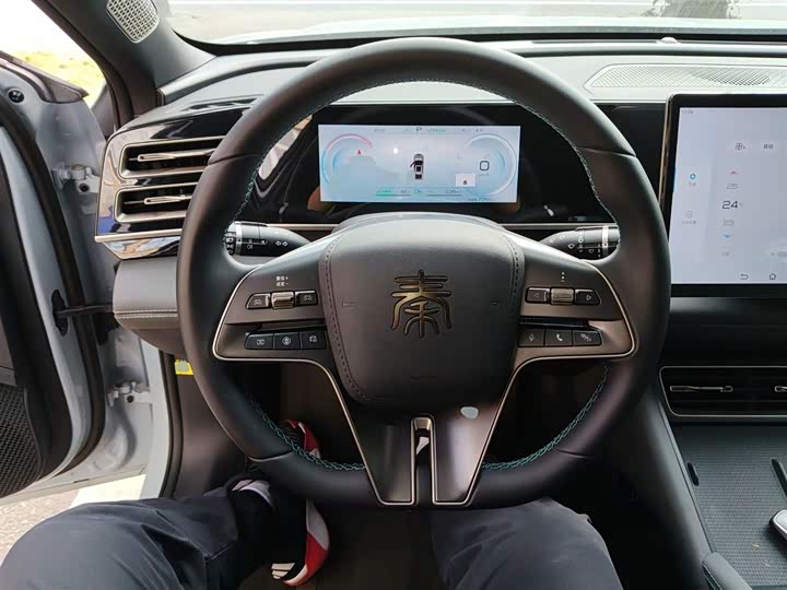 Фото 3 - BYD Qin L