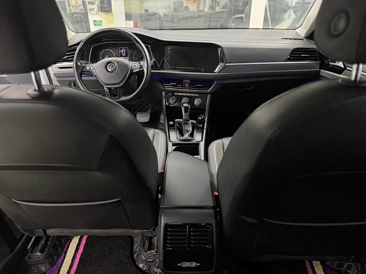 Фото 6 - Volkswagen Sagitar L