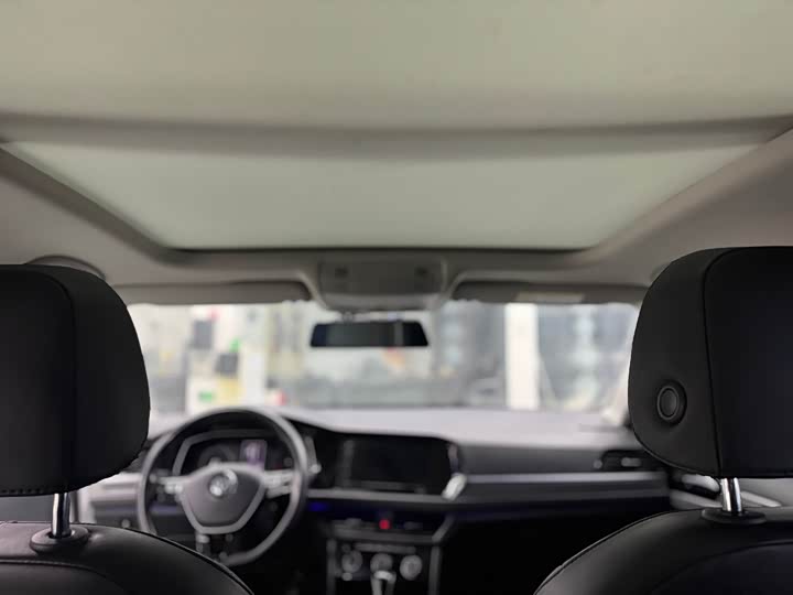 Фото 7 - Volkswagen Sagitar L