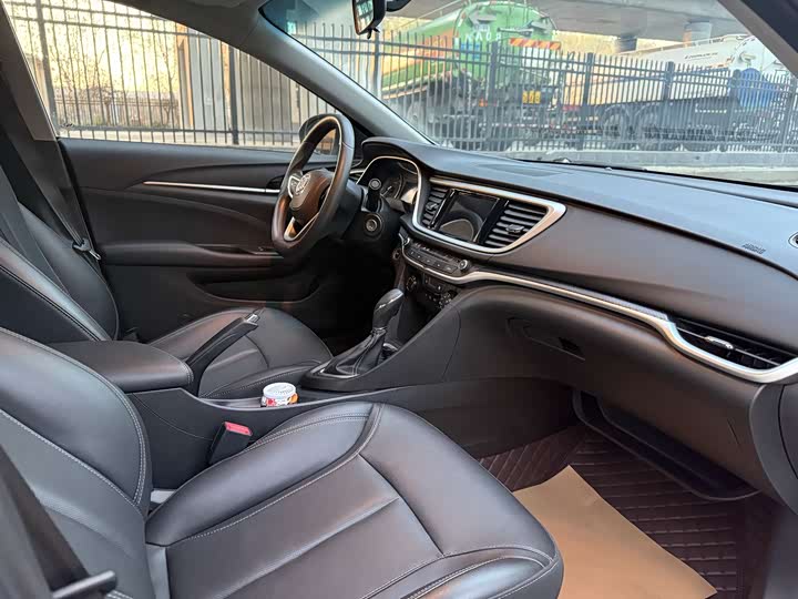 Фото 9 - Buick Excelle GT