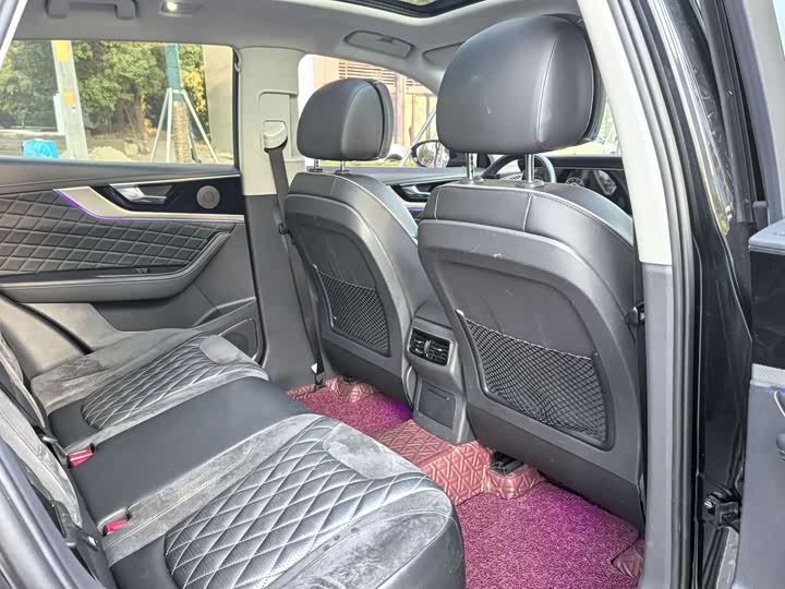 Фото 5 - Hongqi HS5