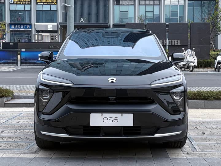 Фото 4 - Nio ES6