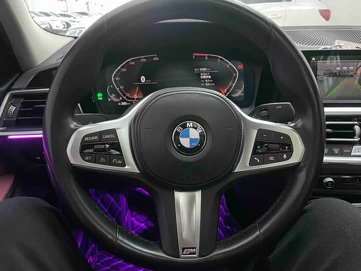 Фото 8 - BMW 3 Series