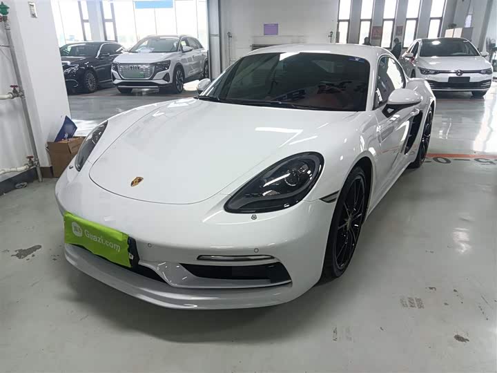 Фото 1 - Porsche 718