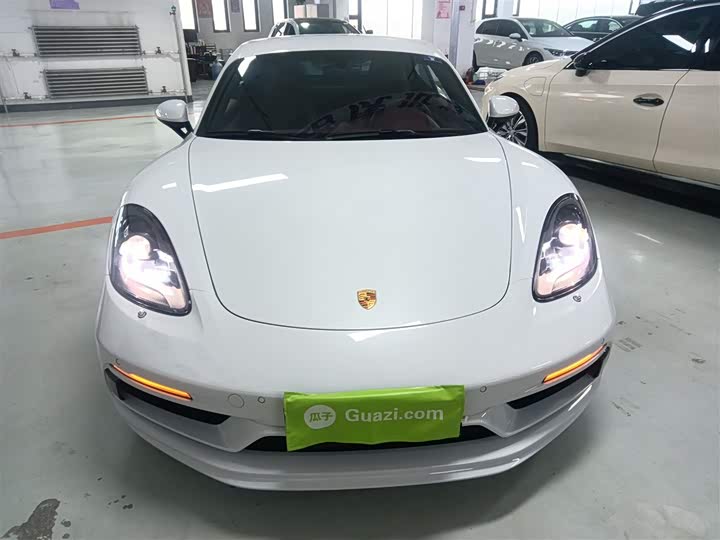 Фото 3 - Porsche 718