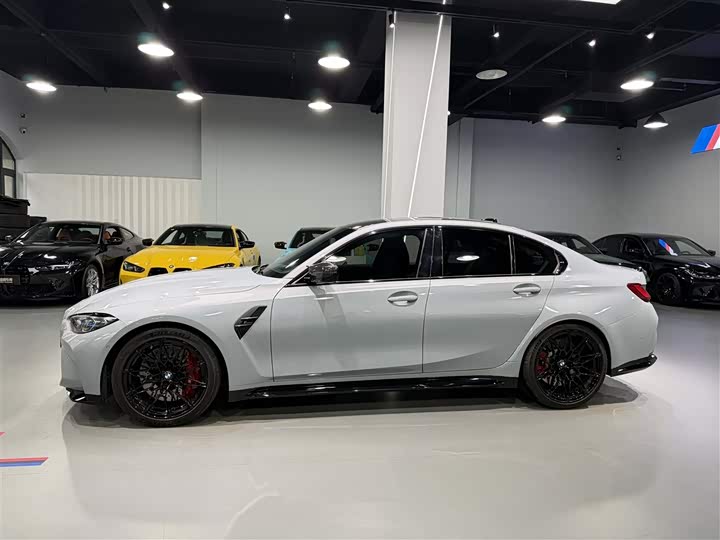 Фото 2 - BMW M3