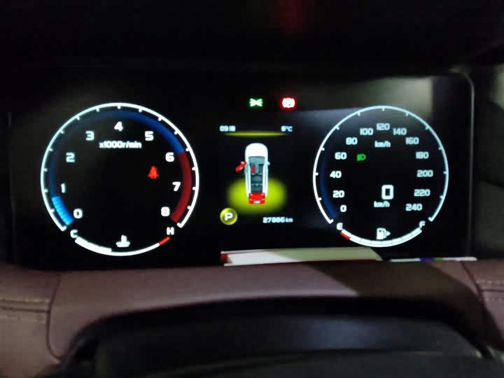 Фото 4 - Geely Okavango