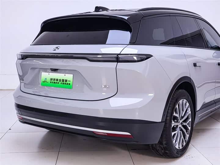 Фото 8 - Nio ES6