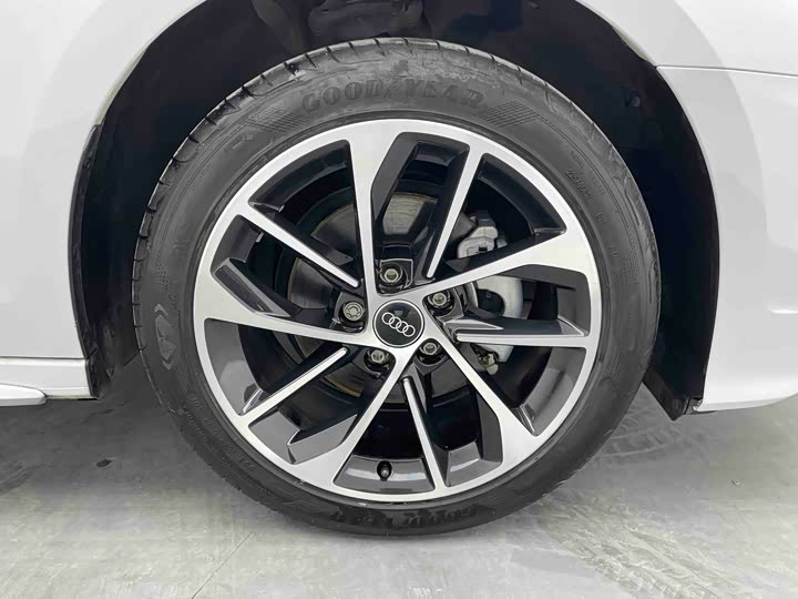 Фото 8 - Audi A3