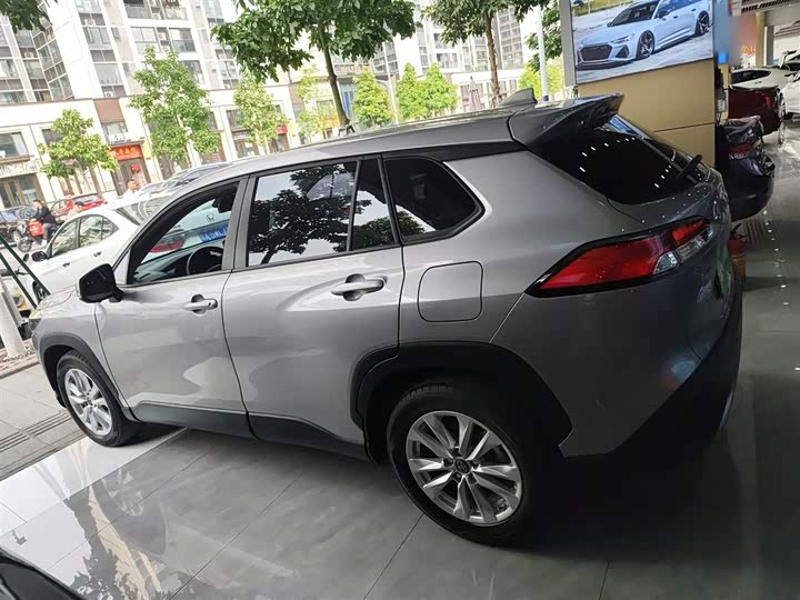 Фото 5 - Toyota Corolla Cross