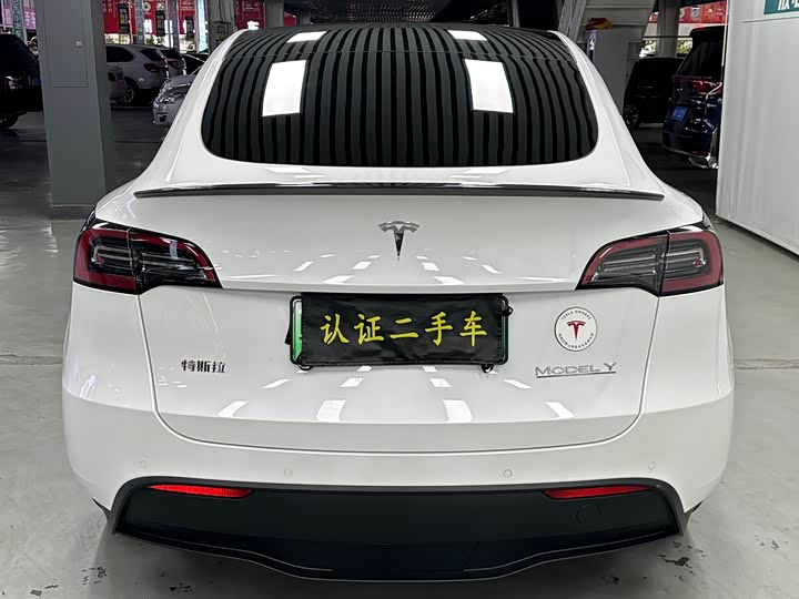 Фото 7 - Tesla Model Y