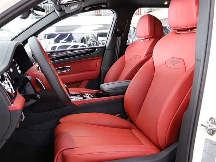 Фото 6 - Bentley Bentayga