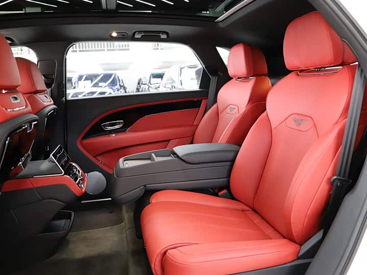 Фото 7 - Bentley Bentayga