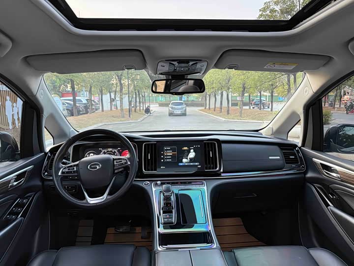 Фото 8 - GAC Trumpchi M8