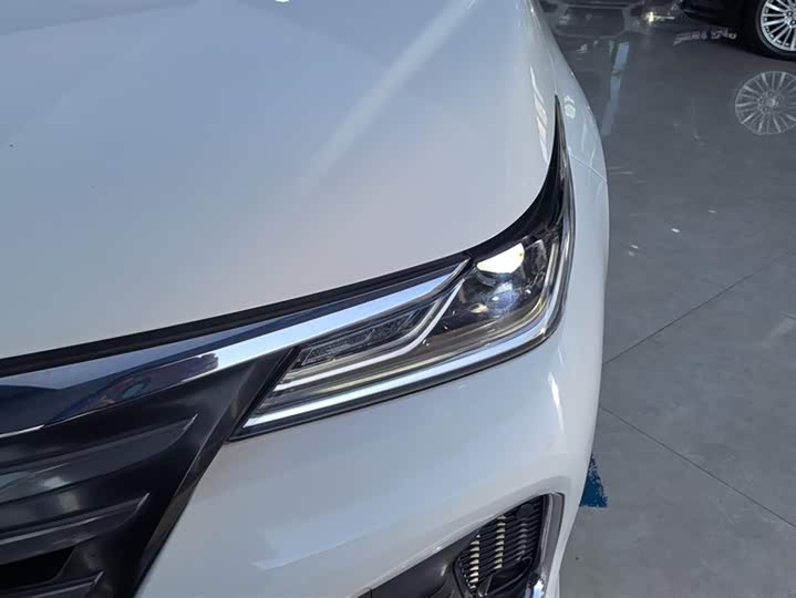 Фото 5 - Toyota Allion