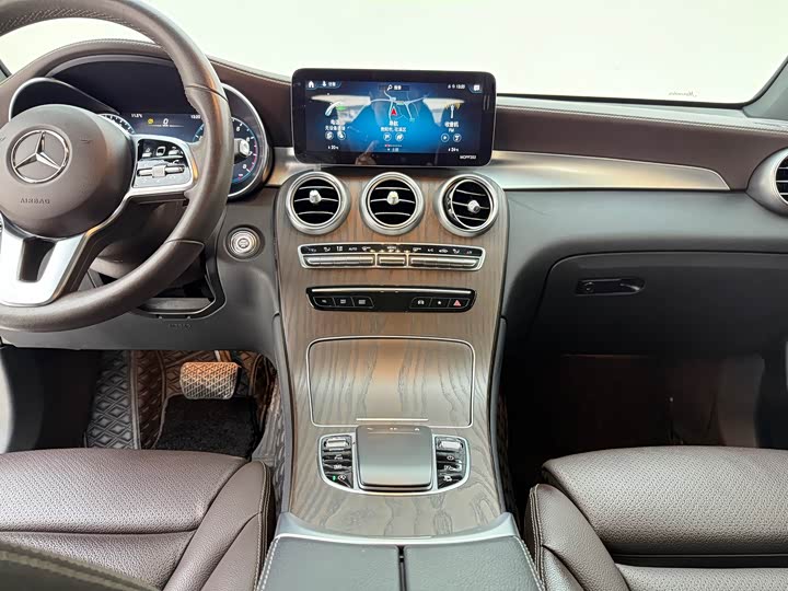 Фото 9 - Mercedes-Benz GLC-Class